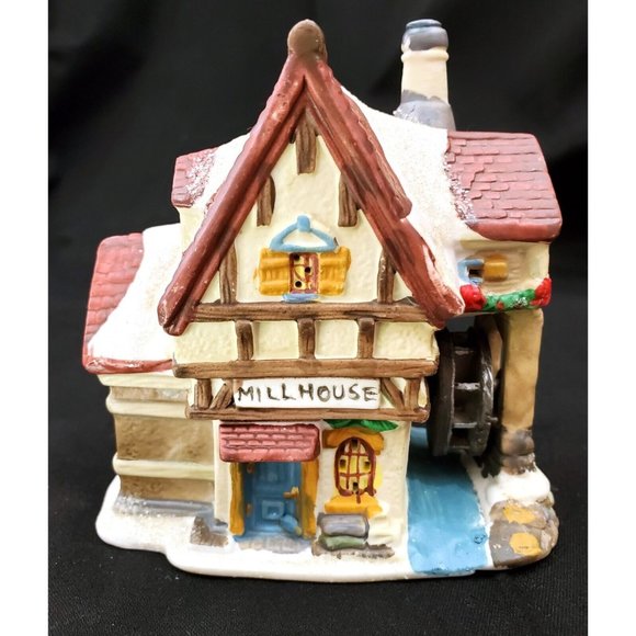 Cobblestone Corners MILLHOUSE Small Christmas Village waterwheel building 4.5"hi - Picture 1 of 7